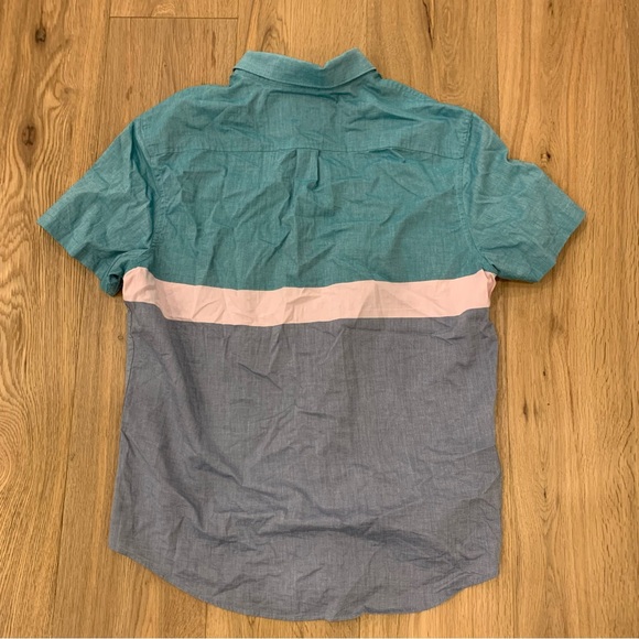 Penguin - BNWOT short sleeved collared linen shirt - Picture 2 of 6